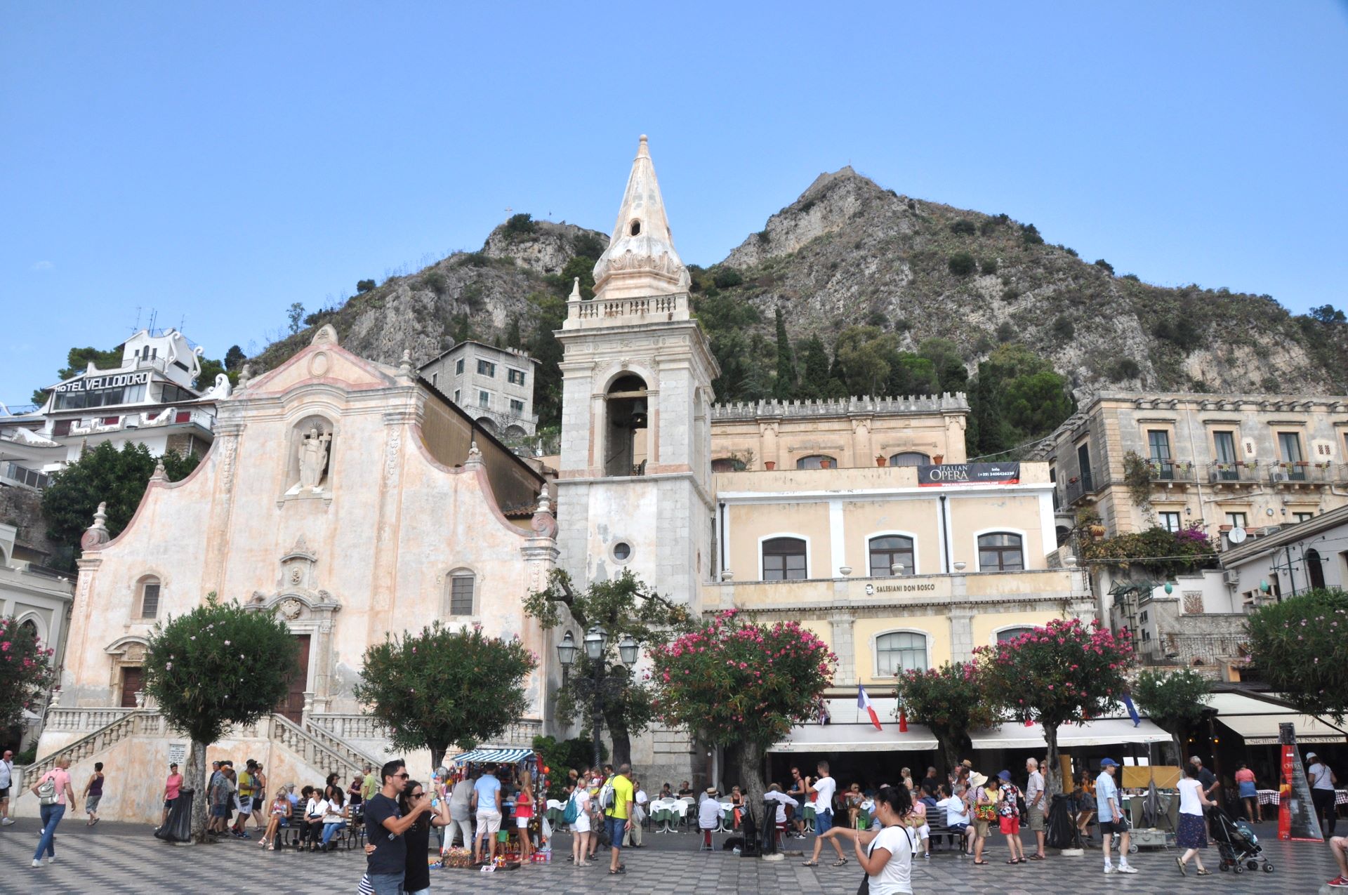 Giardini Naxos, Taormina